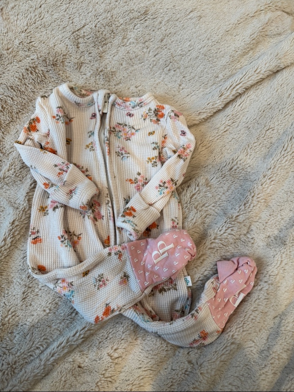 Posh Peanut Cream Floral Waffle Footie with Pink Soles